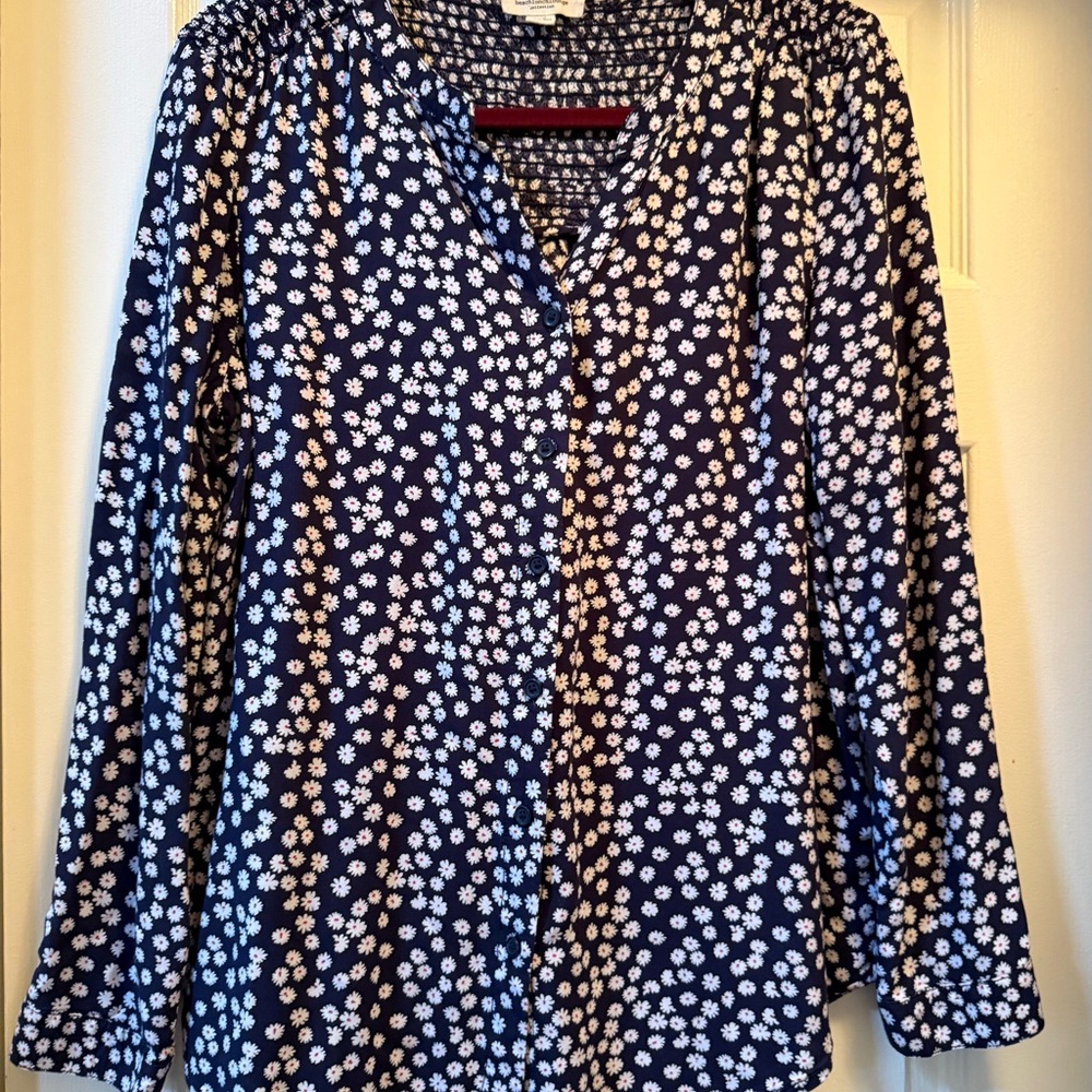beach lunch lounge Button Front Viscose Long Sleeve Blouse-Large 12/14